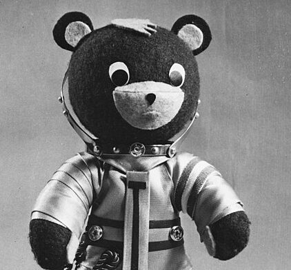 1W10 intergalaktische Maskottchen